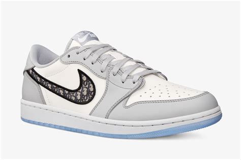 nike dior schoenen|jordan 1 dior low price.